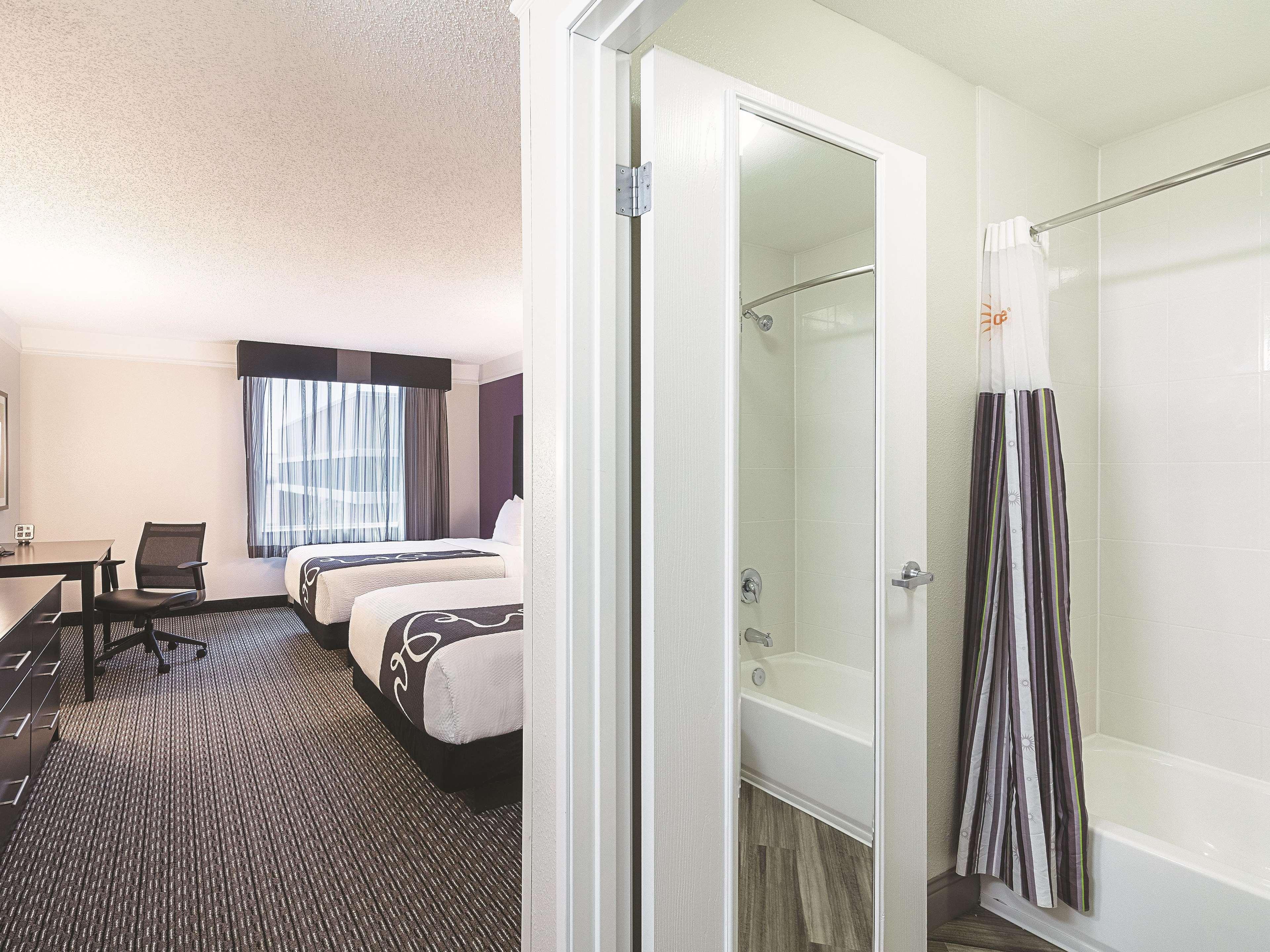 Hotel La Quinta By Wyndham Austin Round Rock Exterior foto