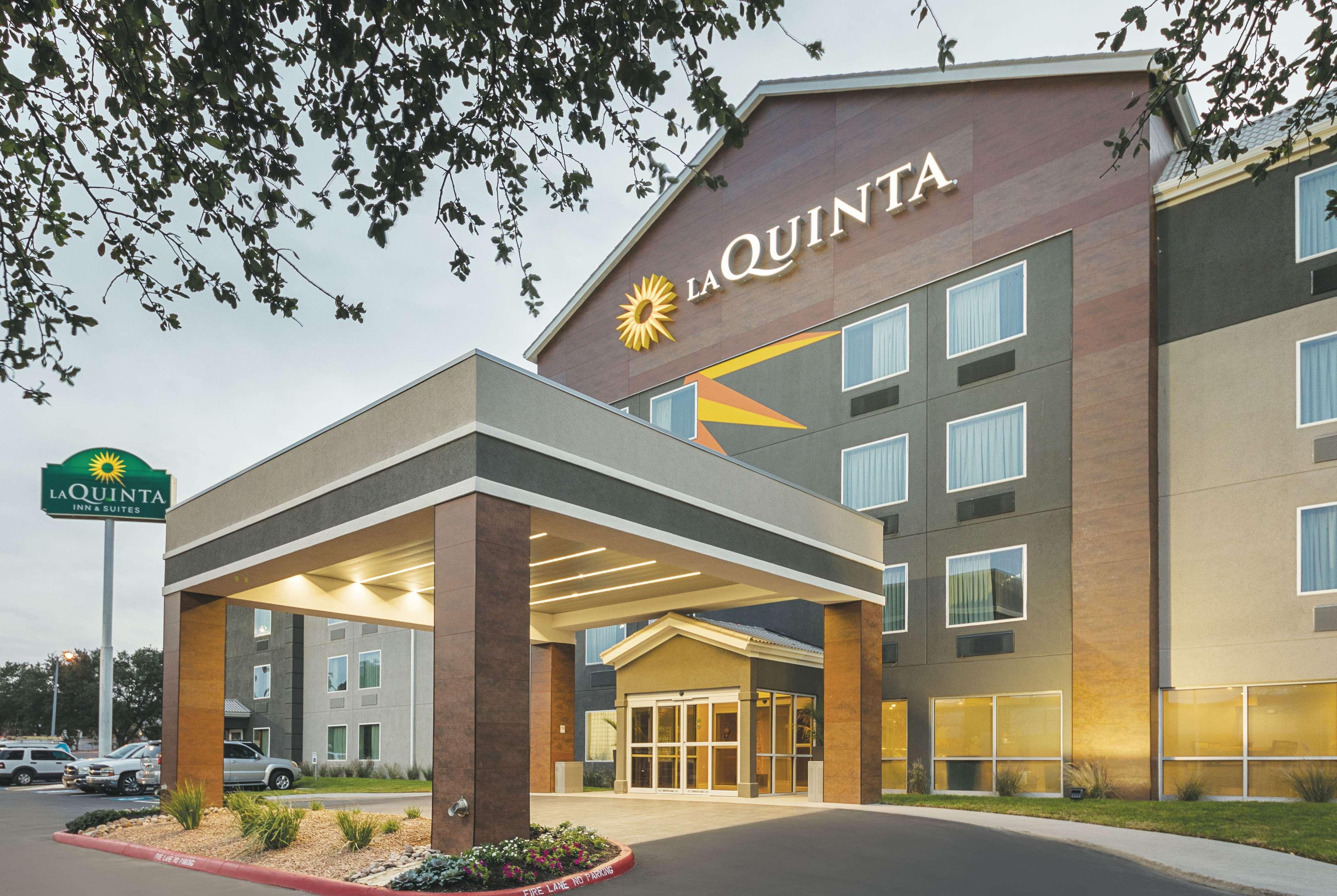 Hotel La Quinta By Wyndham Austin Round Rock Exterior foto